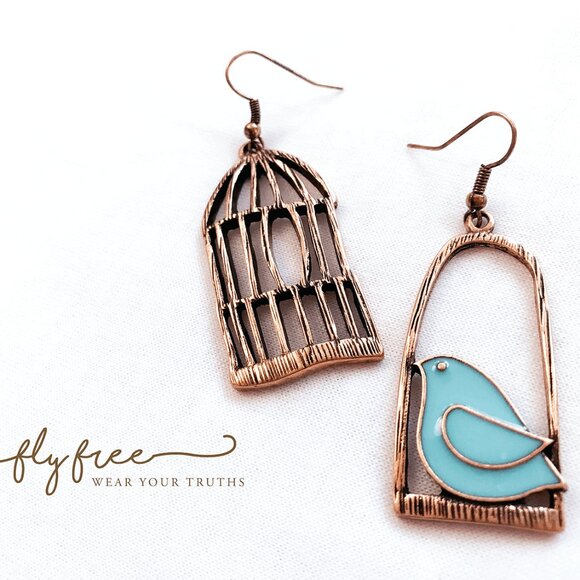 FLY FREE EARRINGS - Picture 1 of 3